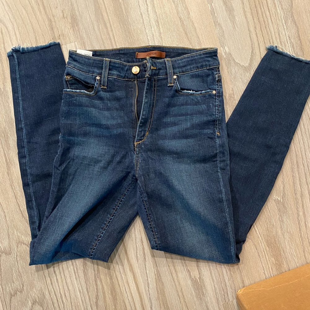 Joe’s denim jeans. 26. Great condition.